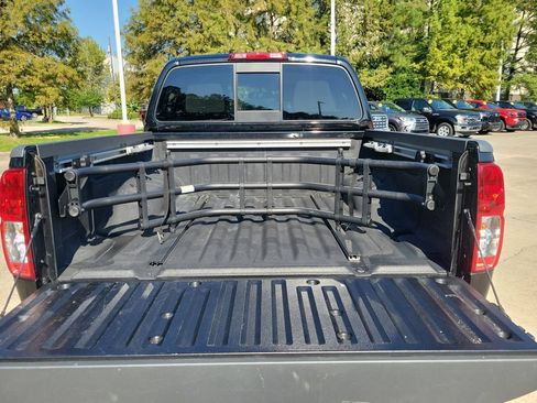 Used 2021 Nissan Frontier SV w/ Midnight Edition Floor Mats RWD image 30