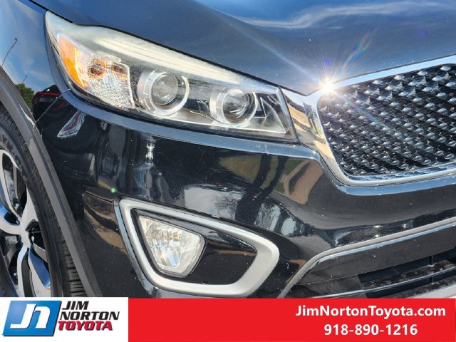 Used 2017 Kia Sorento EX w/ EX Premium Package FWD image 10