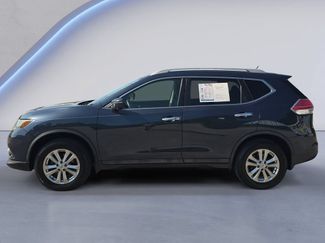 Used 2016 Nissan Rogue SV w/ SV Premium Package FWD video 2