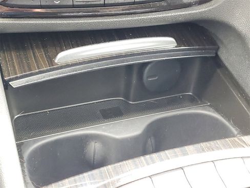 Used 2018 Buick Regal Essence w/ Driver Confidence Package #1 image 29