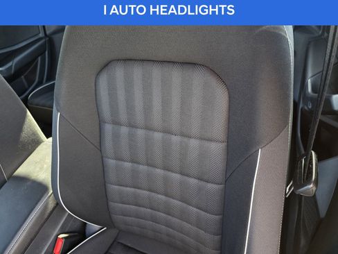 Used 2022 Volkswagen Jetta Sport image 14