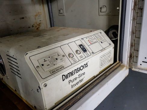 Used 2012 Ford F550 2WD Regular Cab Super Duty w/ Payload Upgrade Pkg image 39