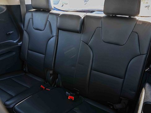 Certified 2022 Kia Telluride LX image 23