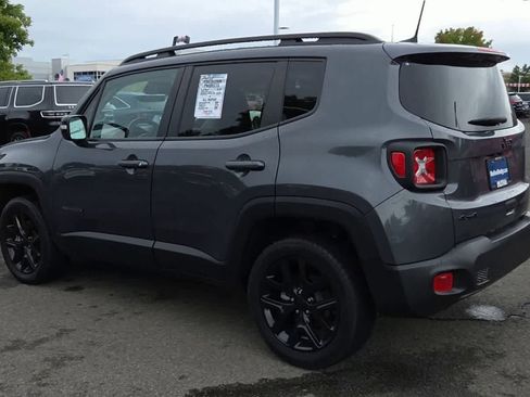 Certified 2023 Jeep Renegade Altitude w/ Sun/Sound Group AWD/4WD image 6