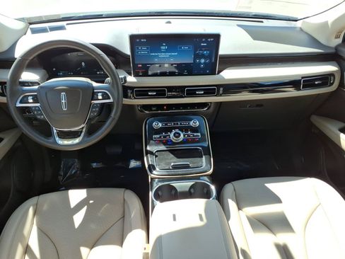Certified 2022 Lincoln Nautilus Reserve AWD/4WD image 14