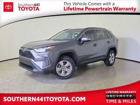 Used 2023 Toyota RAV4 XLE w/ Convenience Package FWD image 1