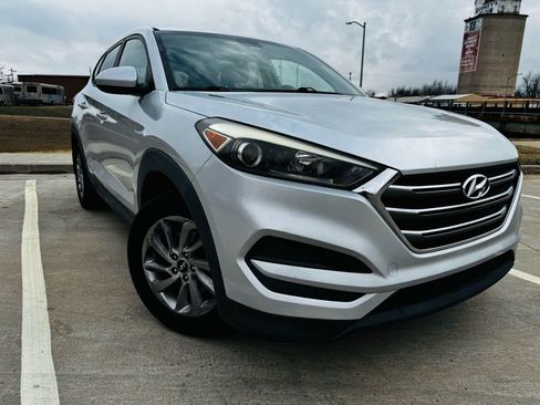 Used 2016 Hyundai Tucson SE FWD image 3