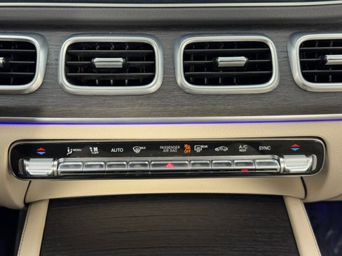 Used 2020 Mercedes-Benz GLS 450 4MATIC w/ Convenience Package image 35