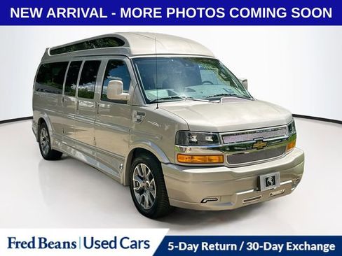 Used 2024 Chevrolet Express 2500 Extended RWD image 1