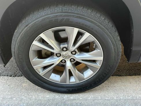 Used 2015 Toyota Highlander XLE FWD image 60
