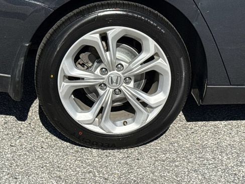 Certified 2023 Honda Accord LX image 29