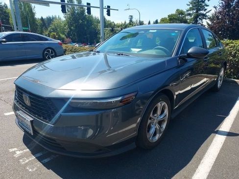 Used 2023 Honda Accord LX image 2