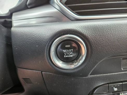 Used 2019 MAZDA CX-5 Touring FWD image 26