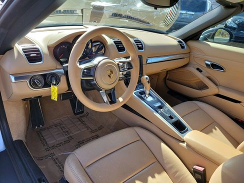 Used 2014 Porsche Boxster image 14