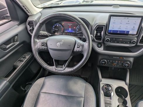Used 2021 Ford Bronco Sport Outer Banks AWD/4WD image 16