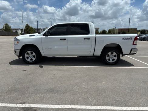 Used 2024 RAM 1500 Big Horn AWD/4WD image 2