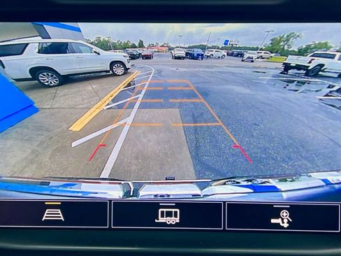 Used 2021 GMC Sierra 1500 SLT w/ SLT Premium Package image 7