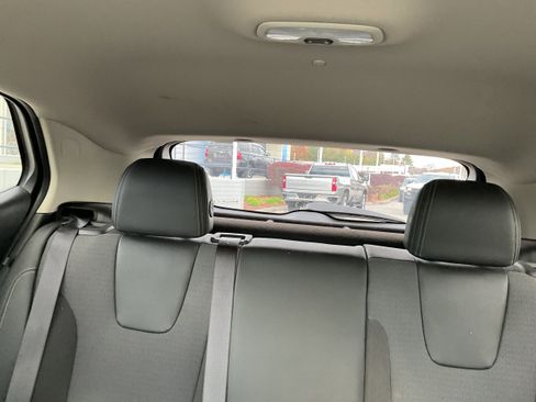 Used 2020 Buick Encore GX Preferred w/ Cold Weather Comfort Package image 11