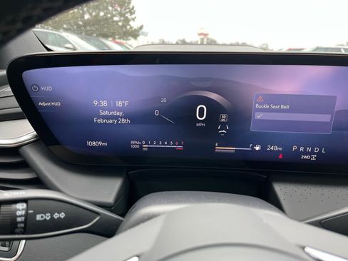 Used 2025 Buick Enclave Avenir w/ Trailering Package, 5000 lbs. image 8