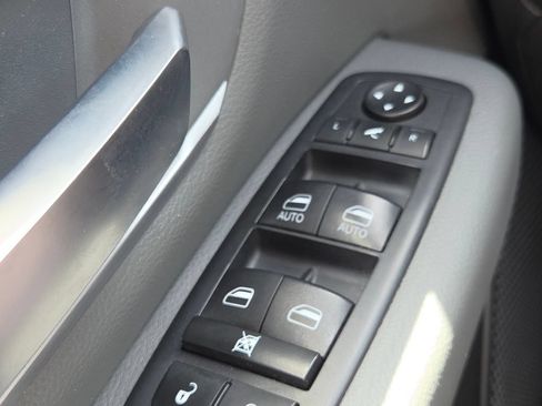 Used 2020 RAM 1500 Big Horn AWD/4WD image 41