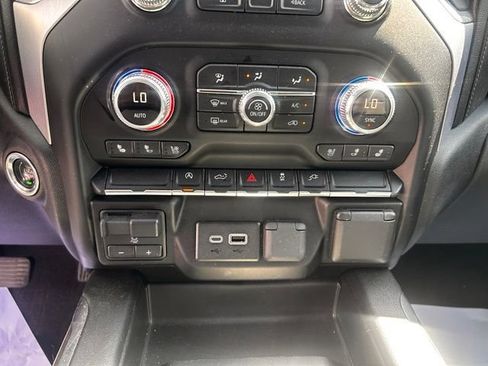 Used 2019 GMC Sierra 1500 SLT w/ SLT Premium Package AWD/4WD image 23