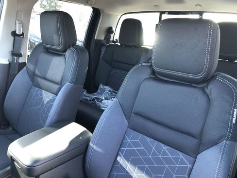 New 2026 Nissan Frontier SV w/ SV Convenience Package image 21