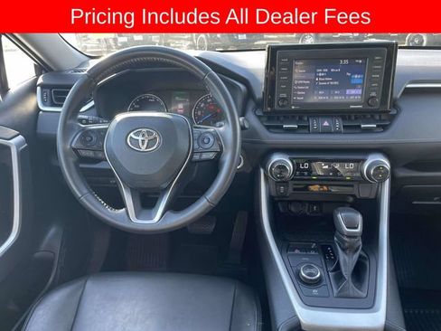 Used 2022 Toyota RAV4 XLE Premium AWD/4WD image 15