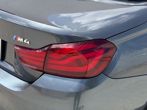 Used 2020 BMW M4 Convertible w/ M Driver's Package image 23