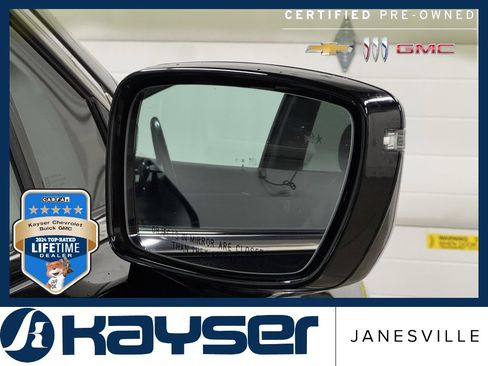 Certified 2022 Buick Enclave Avenir w/ Trailering Package, 5000 lbs. image 24