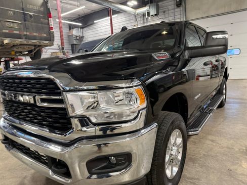 Certified 2024 RAM 2500 Big Horn w/ Bed Utility Group AWD/4WD image 34