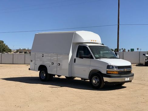 New 2026 Chevrolet Express 3500 w/ Power Convenience Package RWD image 3