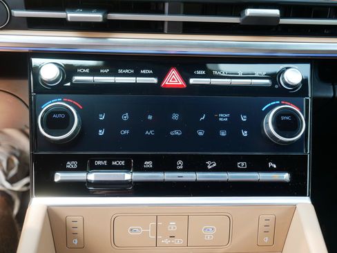 New 2026 Hyundai Santa Fe Limited AWD/4WD image 11