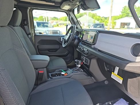 New 2025 Jeep Wrangler Sport S image 11