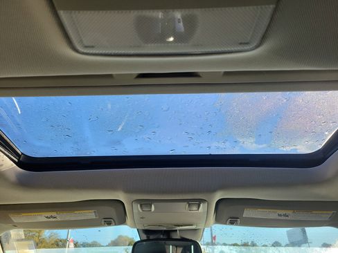 Used 2014 Chevrolet Cruze LTZ w/ RS Package image 18