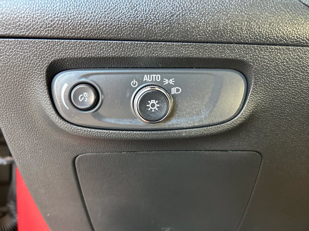 Used 2024 Buick Encore GX Preferred FWD image 22