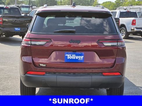 New 2025 Jeep Grand Cherokee L Altitude RWD image 5