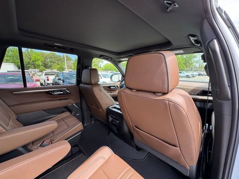 New 2026 Chevrolet Tahoe High Country RWD image 28