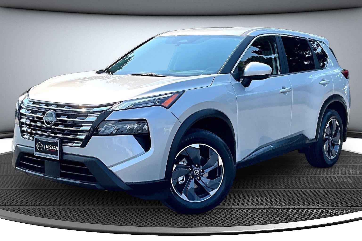Used 2025 Nissan Rogue SV AWD/4WD image 4