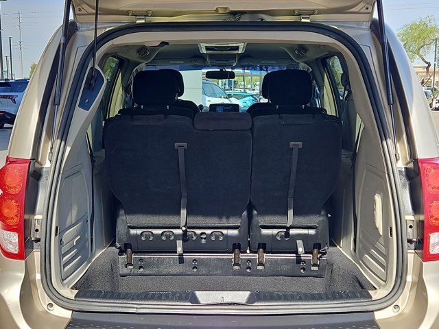 Used 2012 Dodge Grand Caravan Crew w/ Trailer Tow Group FWD image 10