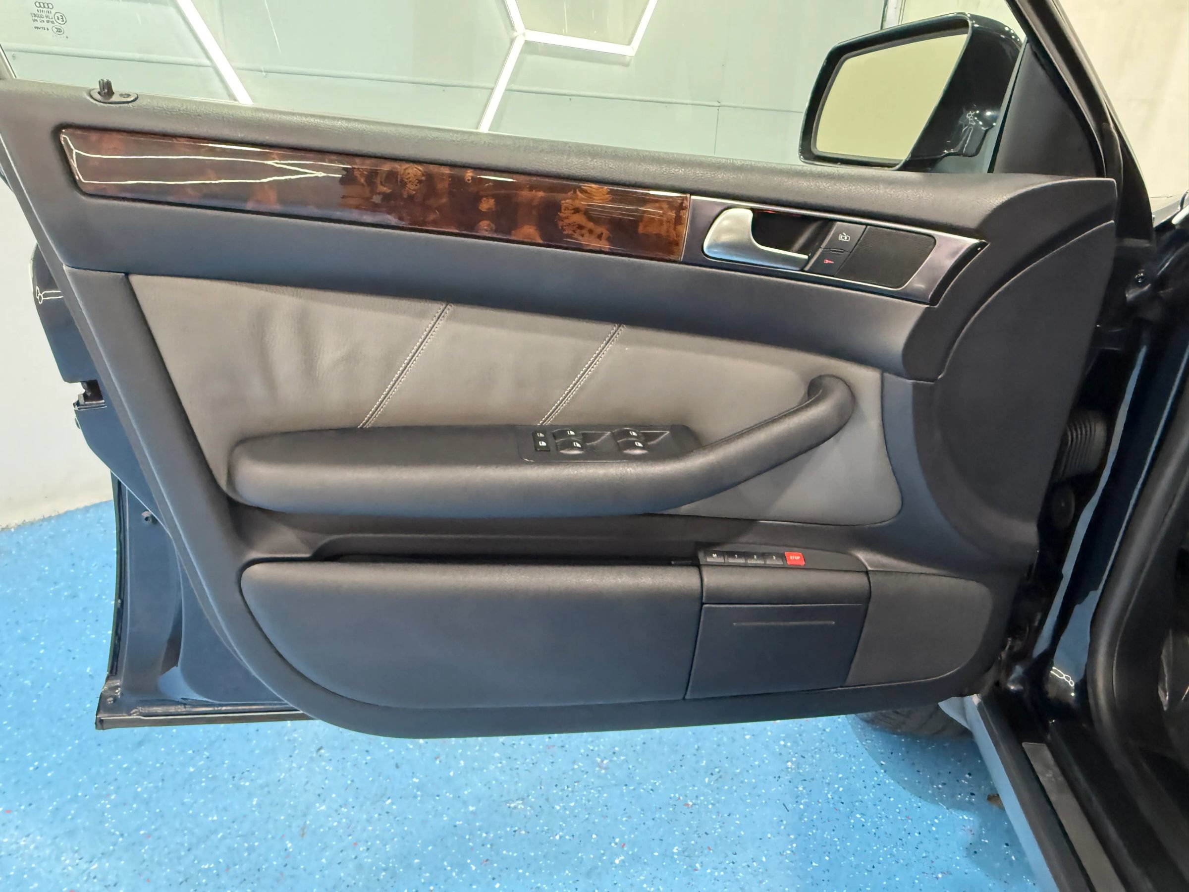 Used 2005 Audi allroad 2.7T AWD/4WD image 31