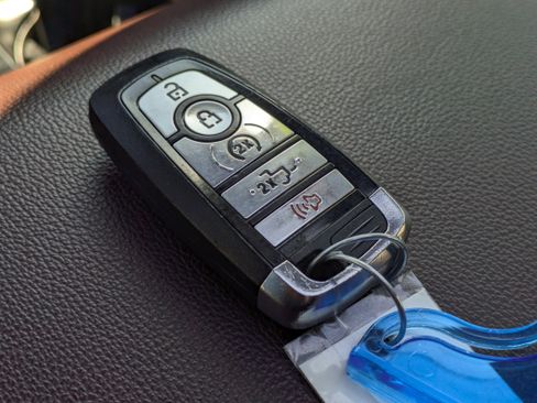 Certified 2023 Ford F150 Lariat w/ Equipment Group 502A High image 36