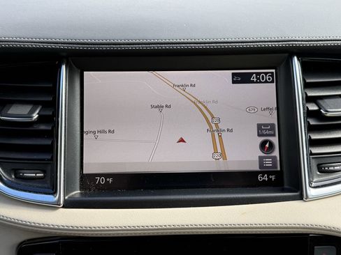 Used 2020 INFINITI QX50 Luxe w/ Navigation Package image 23