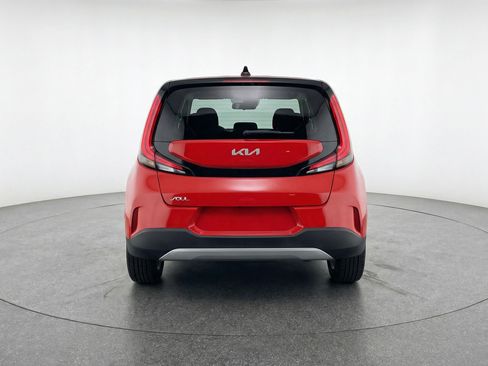 Used 2025 Kia Soul LX w/ LX Technology Package image 7