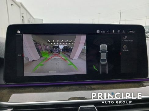 New 2023 BMW 530i w/ Convenience Package image 23