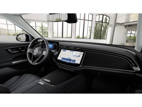 New 2026 Mercedes-Benz E 450 4MATIC Sedan image 6