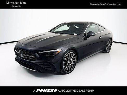 Certified 2025 Mercedes-Benz CLE 300 4MATIC Coupe image 1