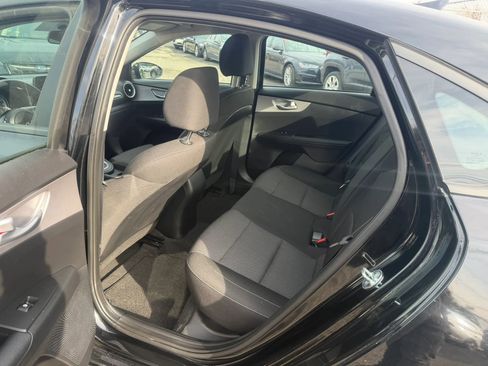 Used 2023 Kia Forte LXS image 29