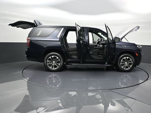 Used 2023 Chevrolet Tahoe LS image 34