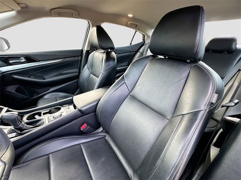 Used 2023 Nissan Maxima SV w/ Floor Mat Group image 19