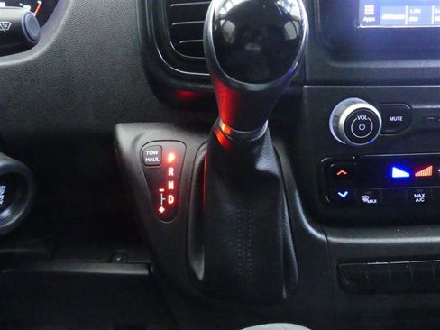 Used 2023 RAM ProMaster 2500 image 17